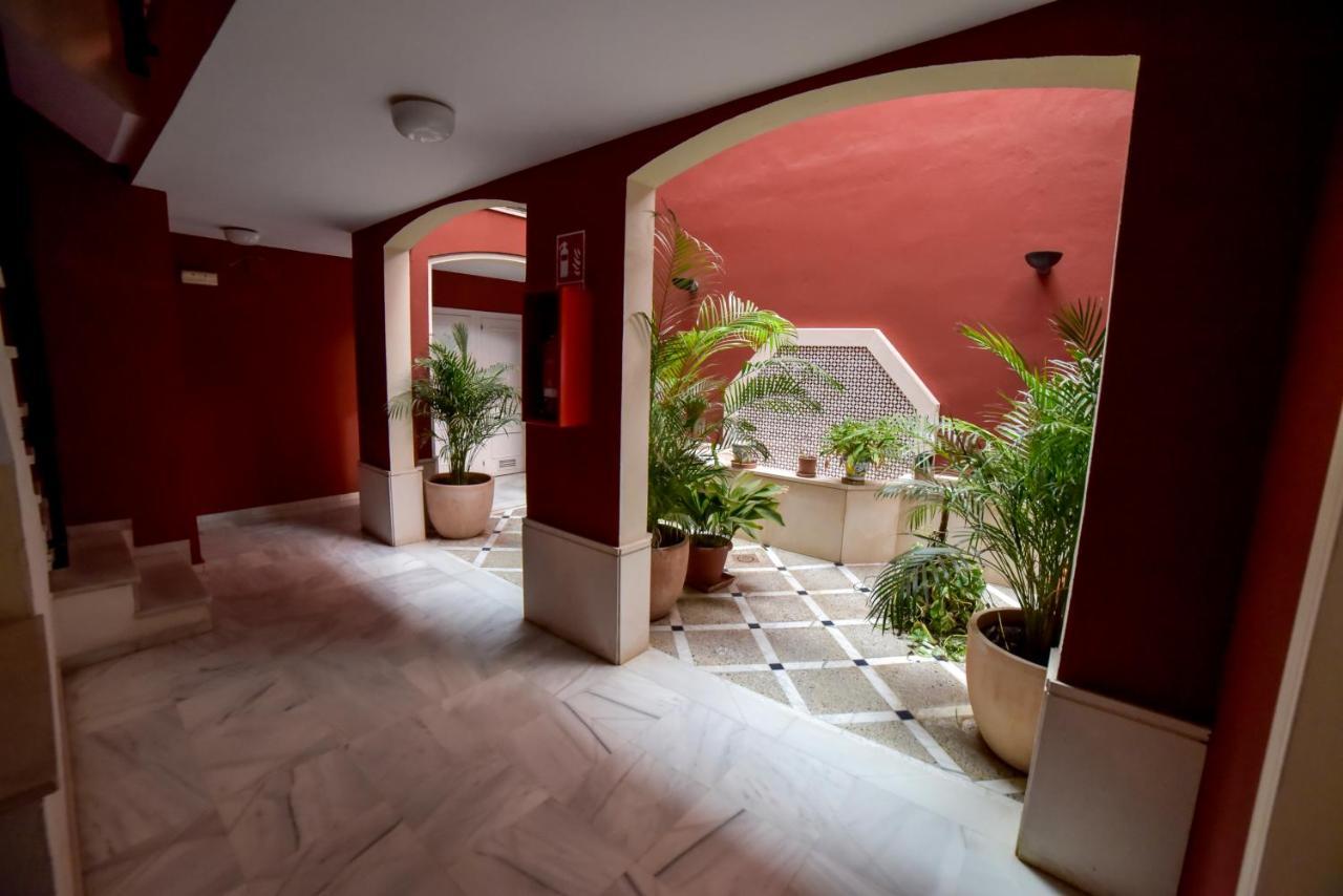 Peace, Pool & Parking At Centre Apartment Sevilla Exterior foto