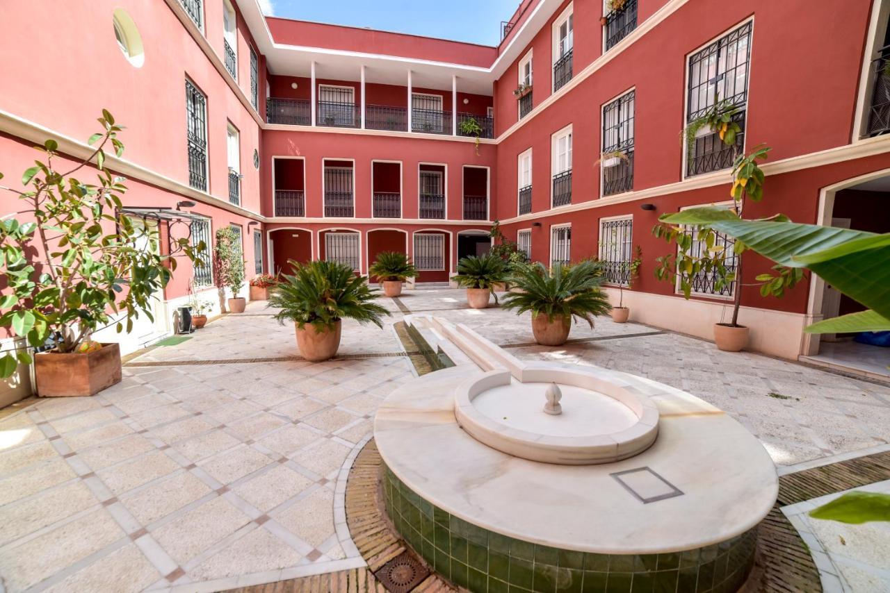 Peace, Pool & Parking At Centre Apartment Sevilla Exterior foto